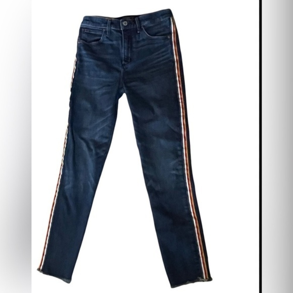 ⭐️ NWT- Abercrombie & Fitch Simone High-Rise Ankle Jeans with side stripes- 0